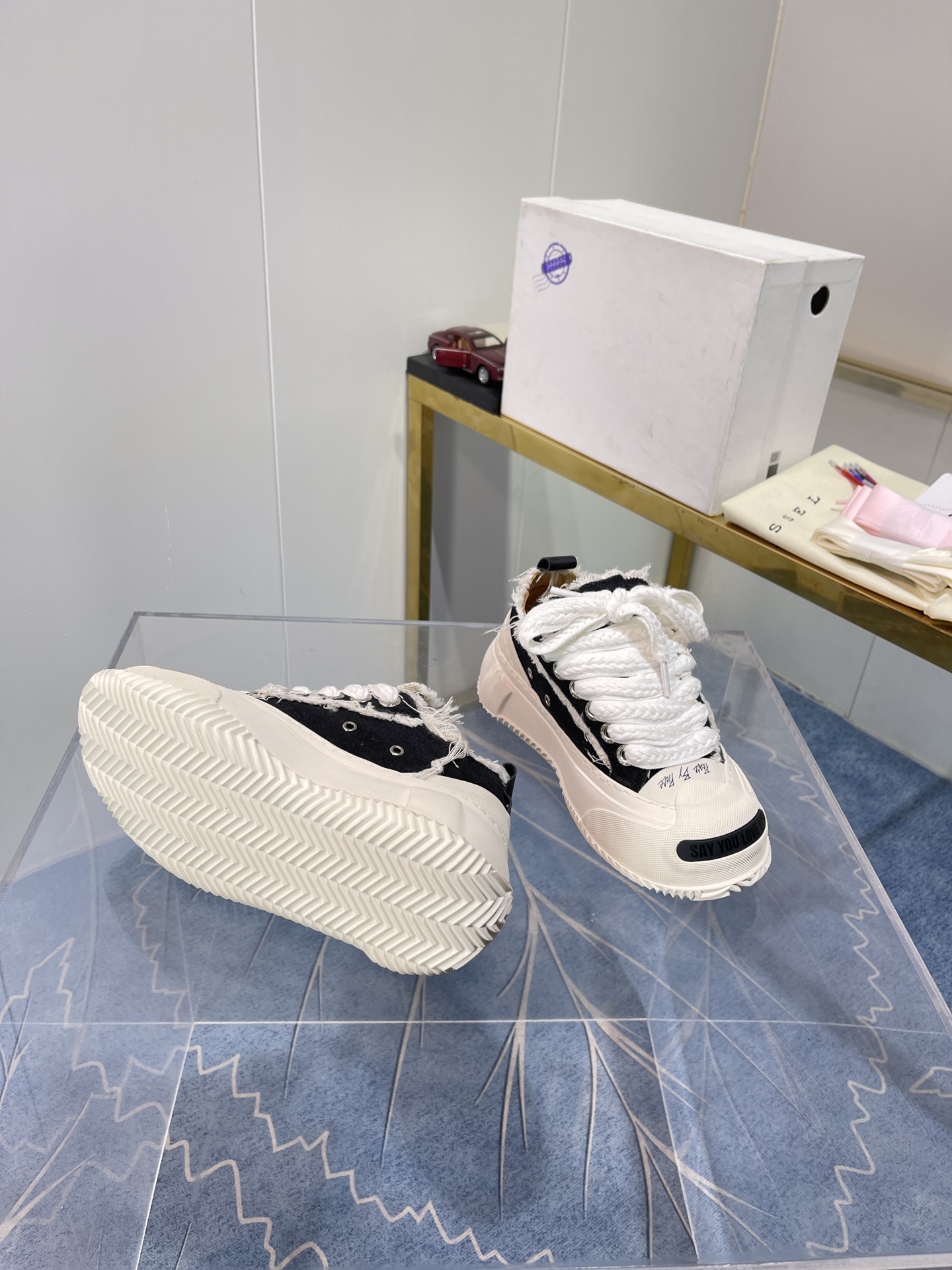 Xvesel-SmileRepublic: Classic P673 Pearl Shoes for Autumn 2022 Collaboration - 图片 7