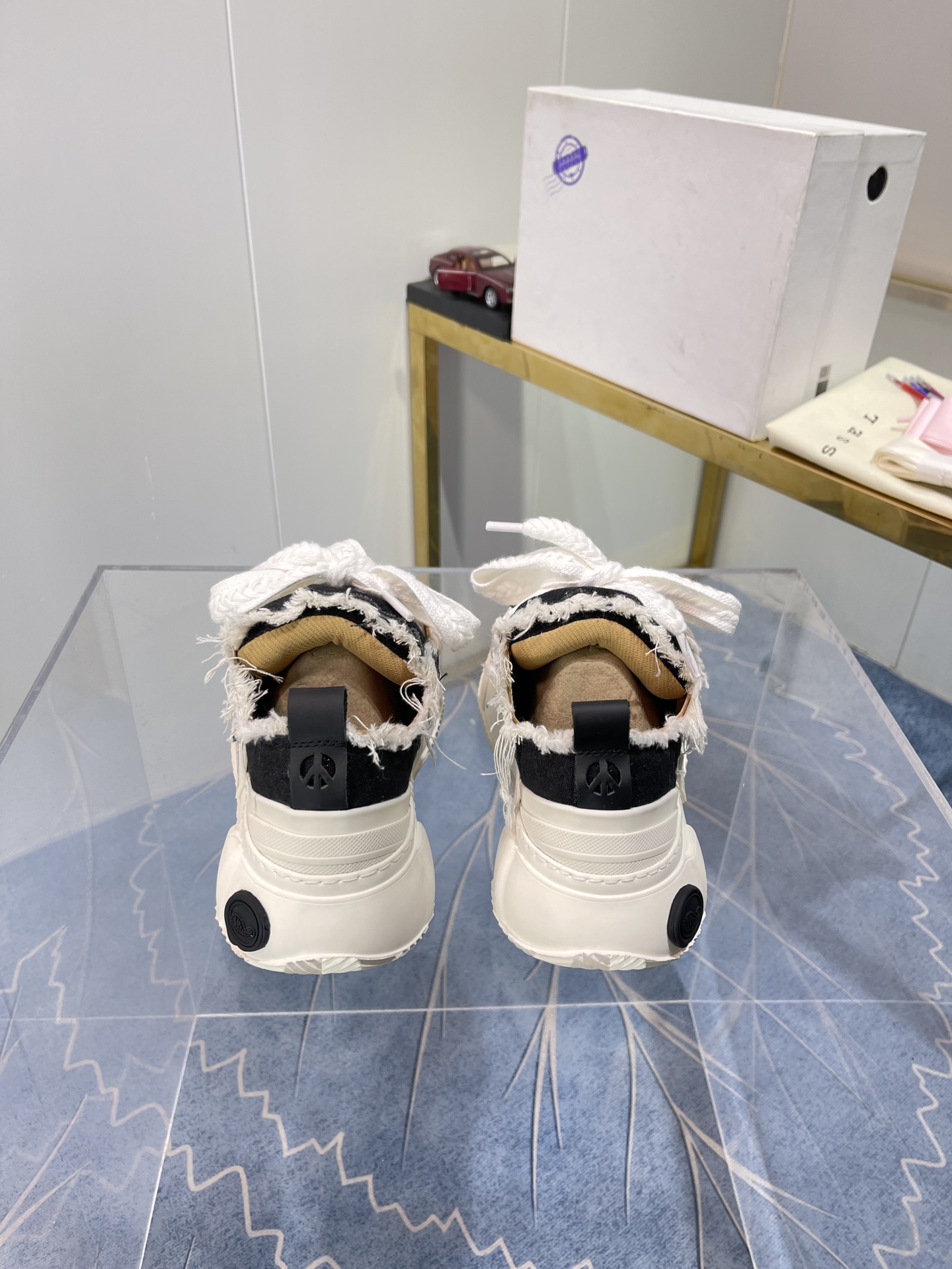 Xvesel-SmileRepublic: Classic P673 Pearl Shoes for Autumn 2022 Collaboration - 图片 8