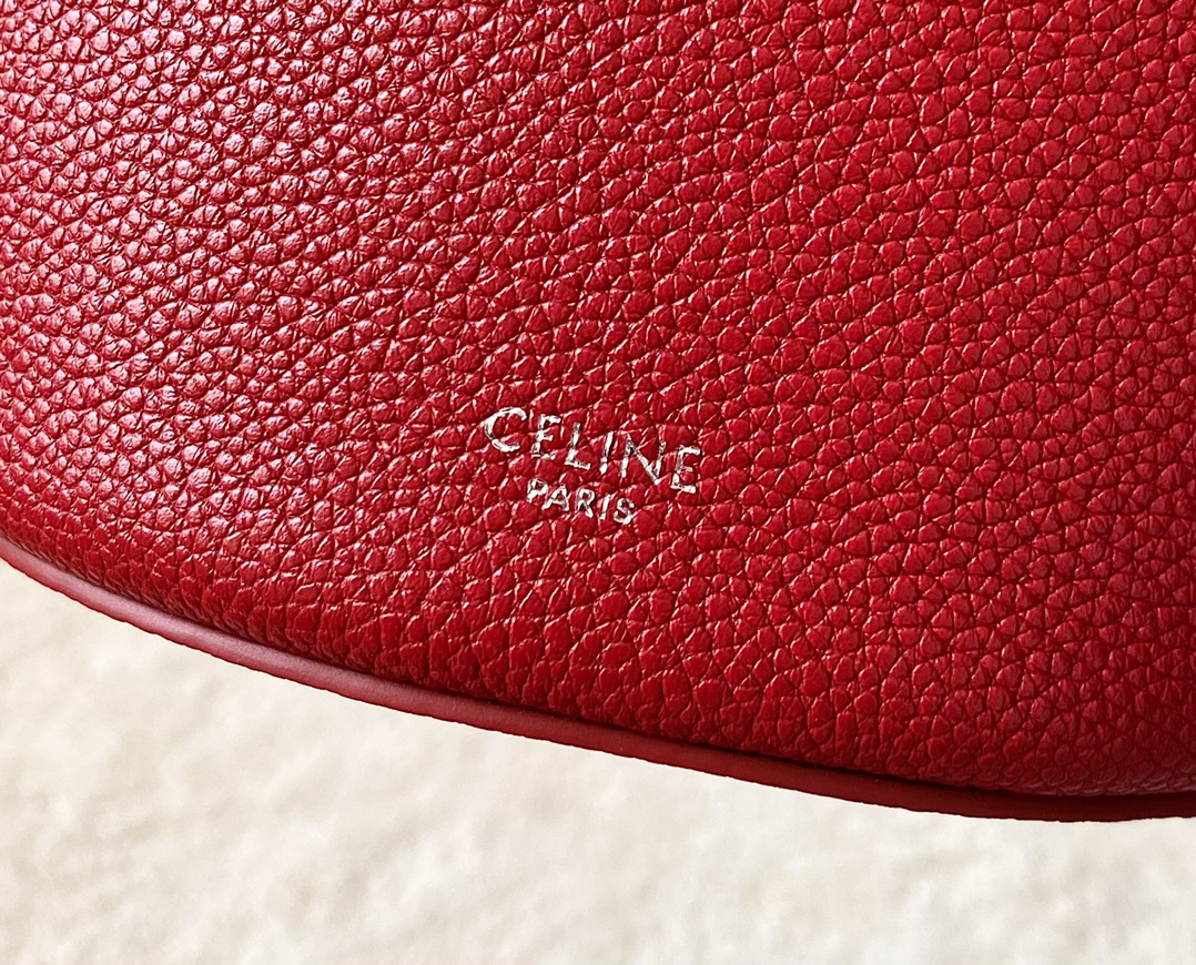 CELINE赛琳进口原版荔枝纹牛皮水桶包189750