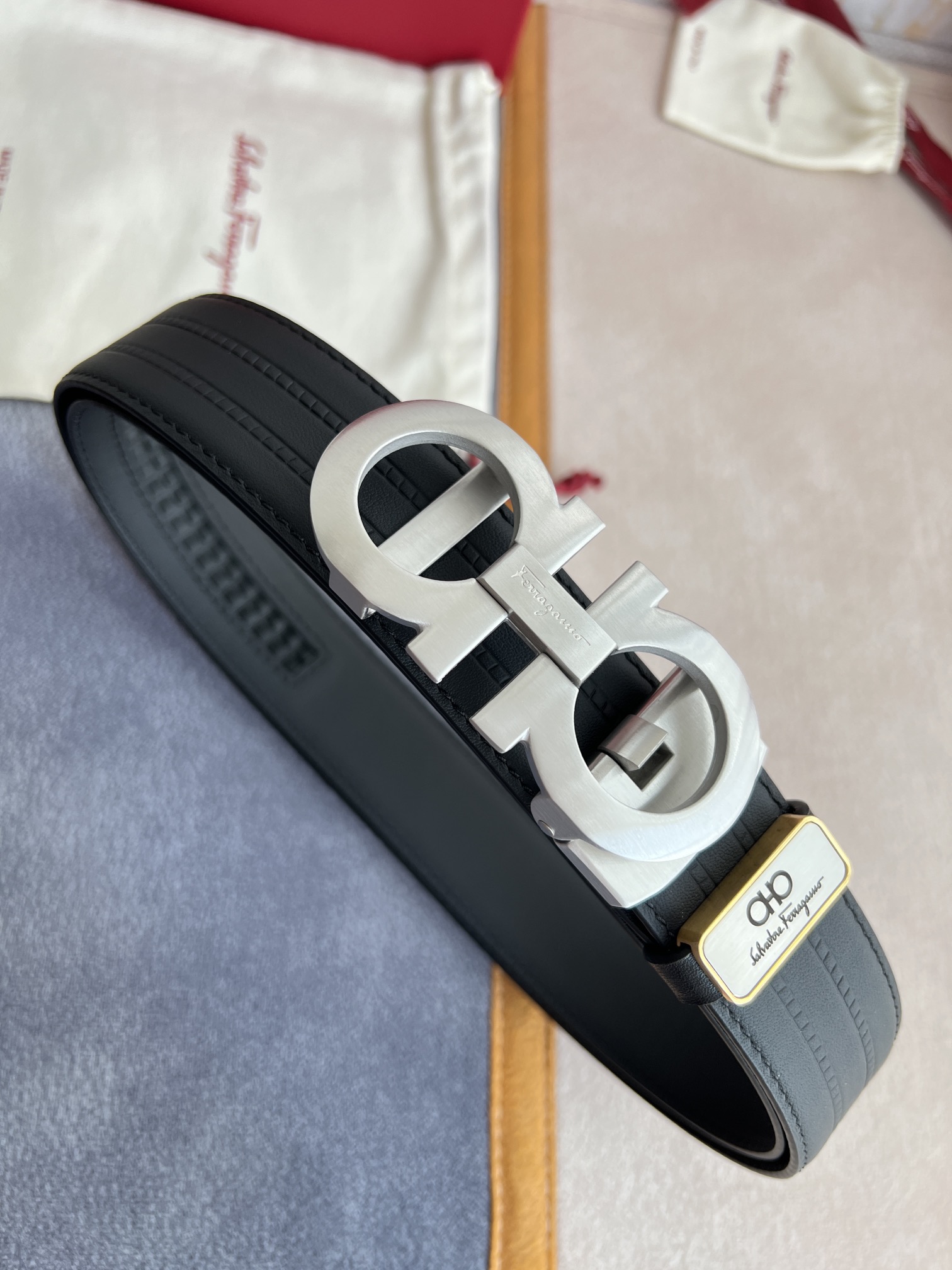 品名Ferrgamo..菲拉格慕腰带