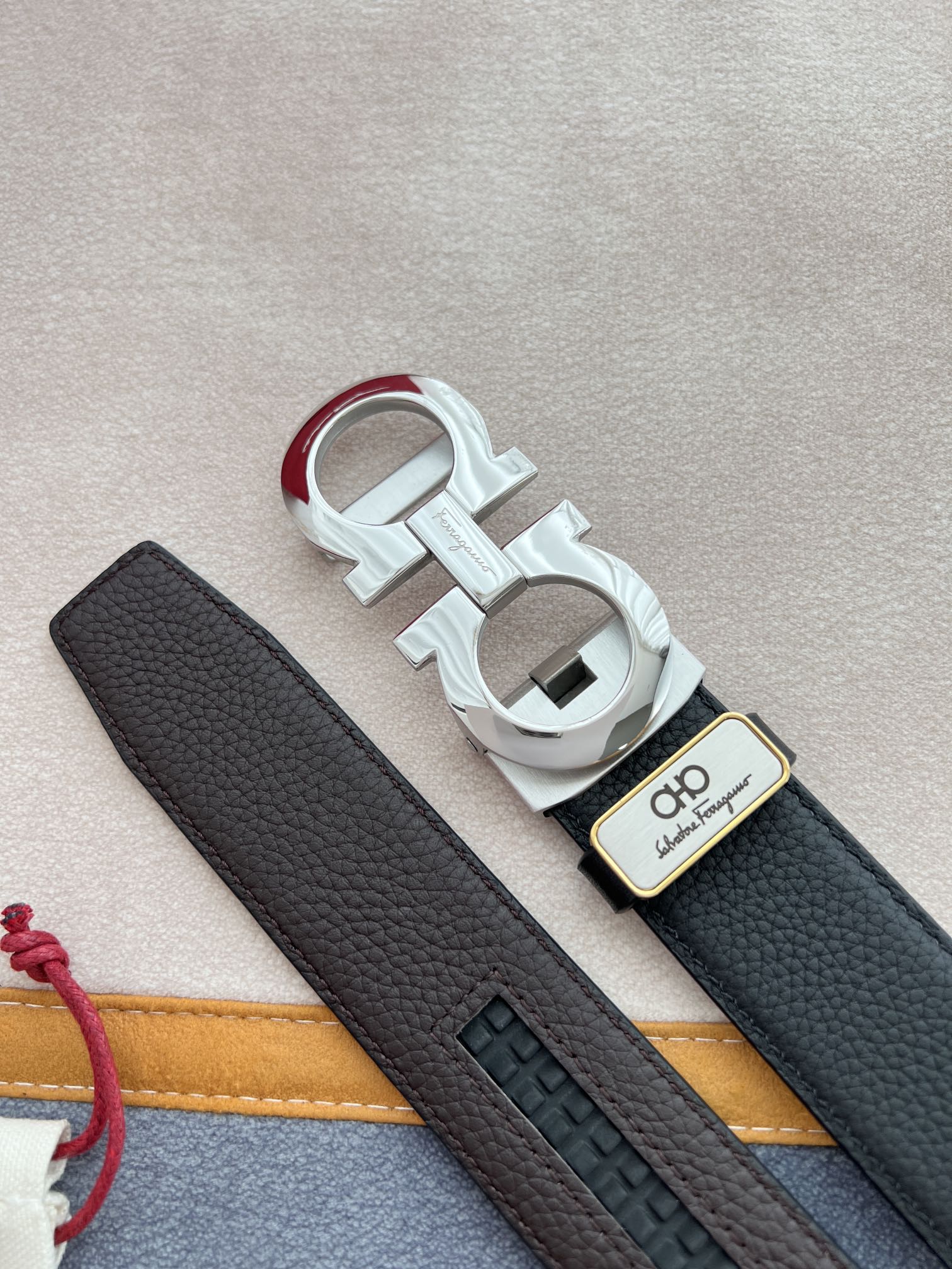品名Ferrgamo..菲拉格慕腰带