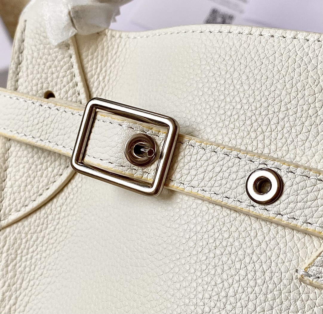 CELINE赛琳进口原版荔枝纹牛皮水桶包189750