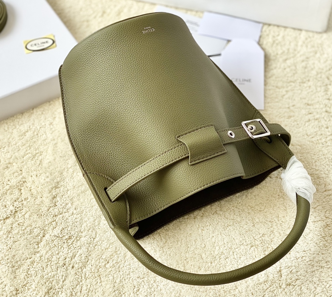 CELINE赛琳进口原版荔枝纹牛皮水桶包189750