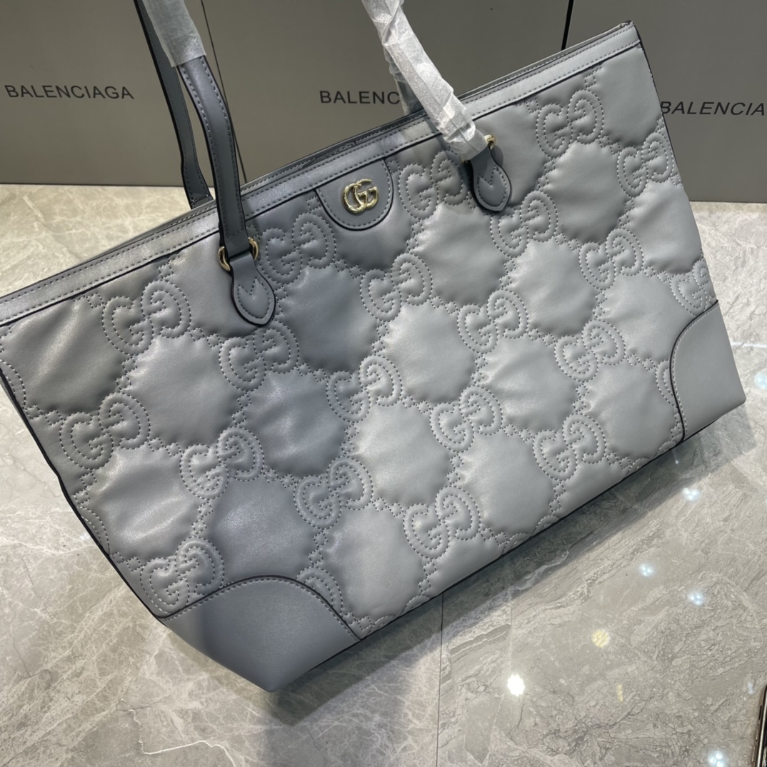 CHANEL beige Caviar Leather silver hw GST Grand Shopping Tote Bag