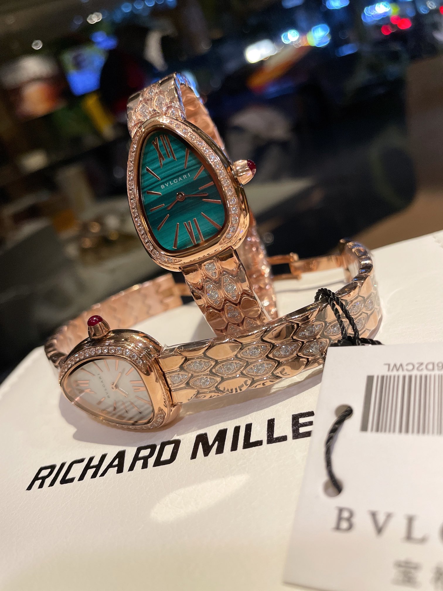 BVLGARI 宝格丽 Octo Finissimo 超薄腕表 Serpenti Seduttori 鎏光蛇影 女表-顶级品质