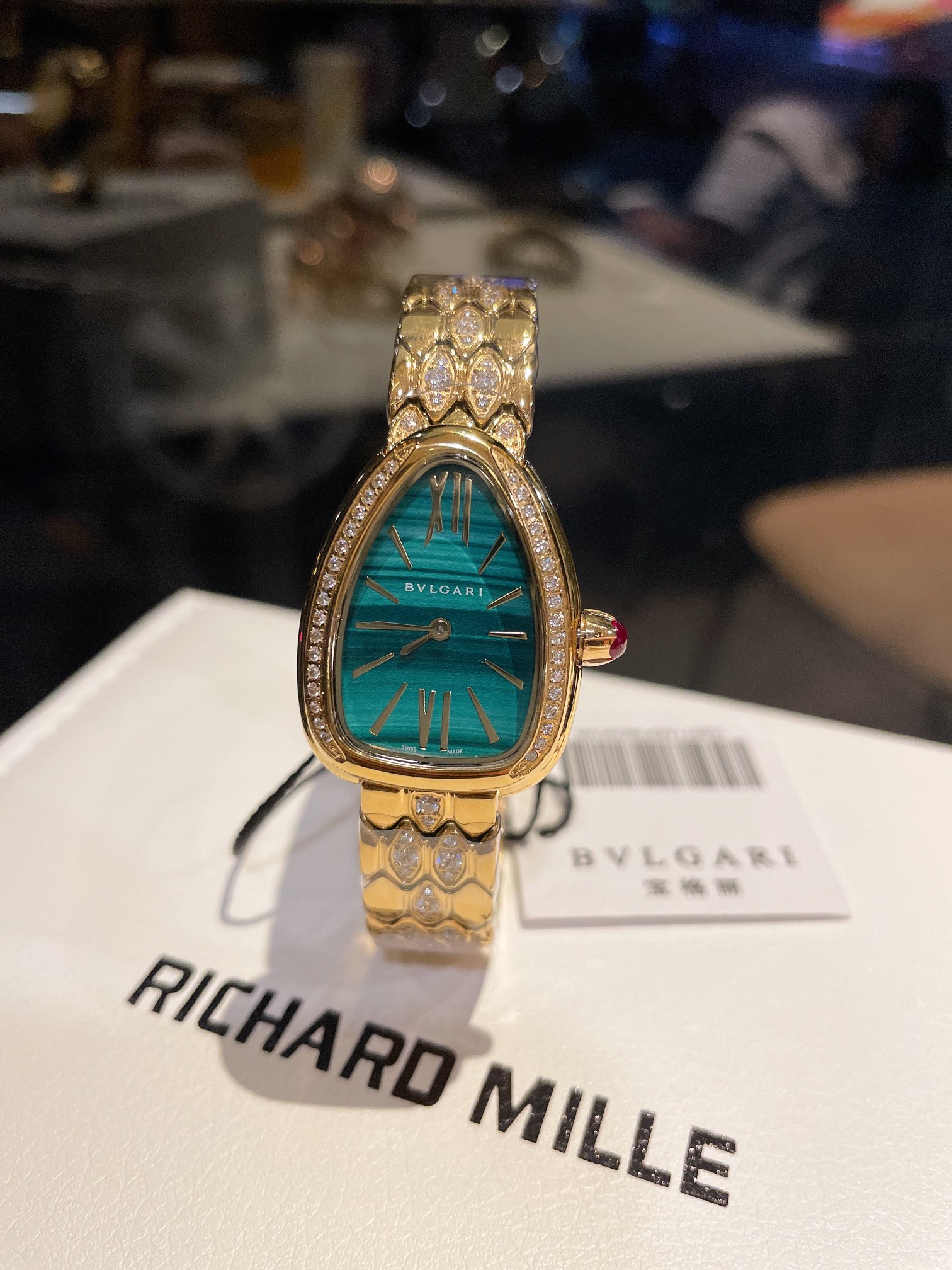 _dl09soRMDlnDXVb9ri5Am8kbG81UrPOvv262YvQ