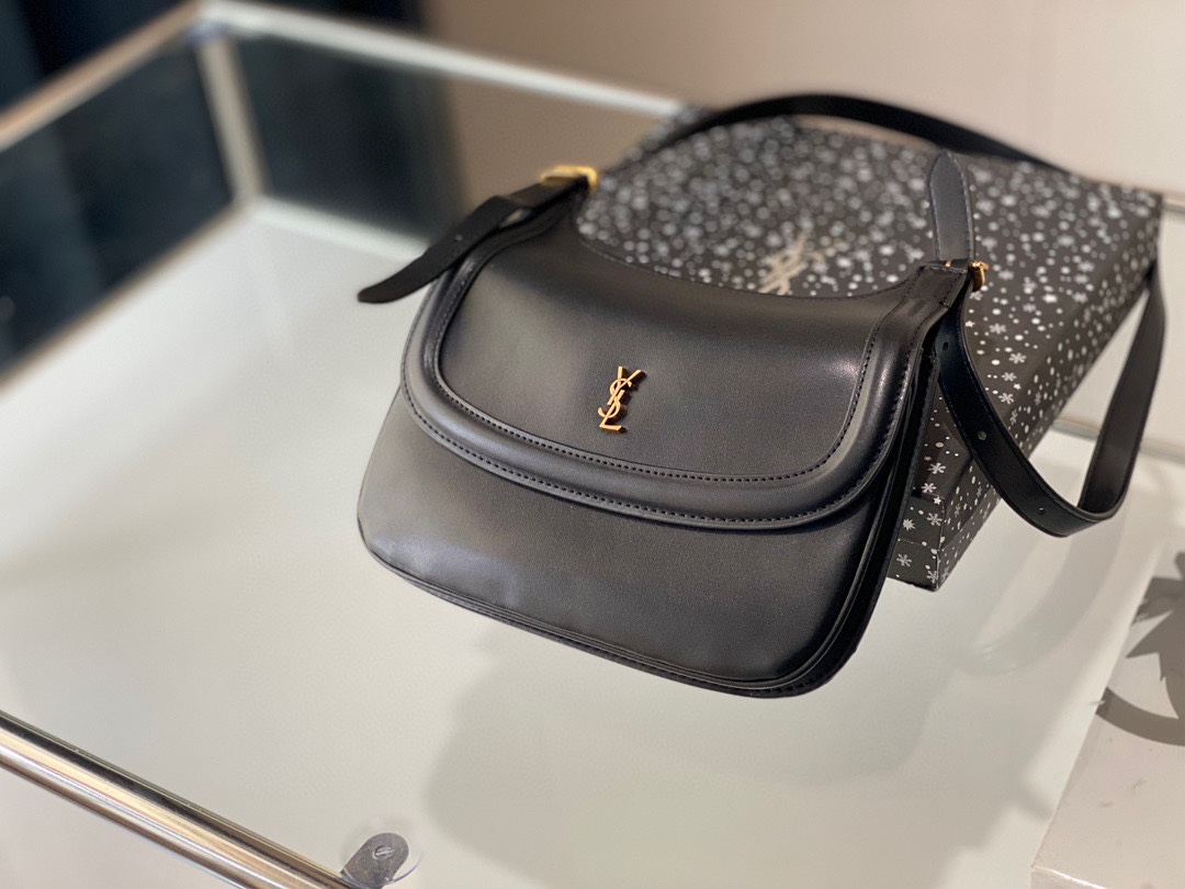 J5 舒适惬意 优雅 随性 时尚百搭