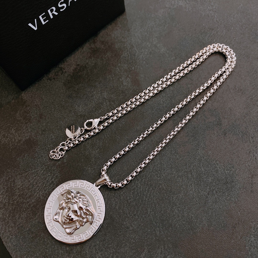 Versace Jewelry Necklaces & Pendants Virtus