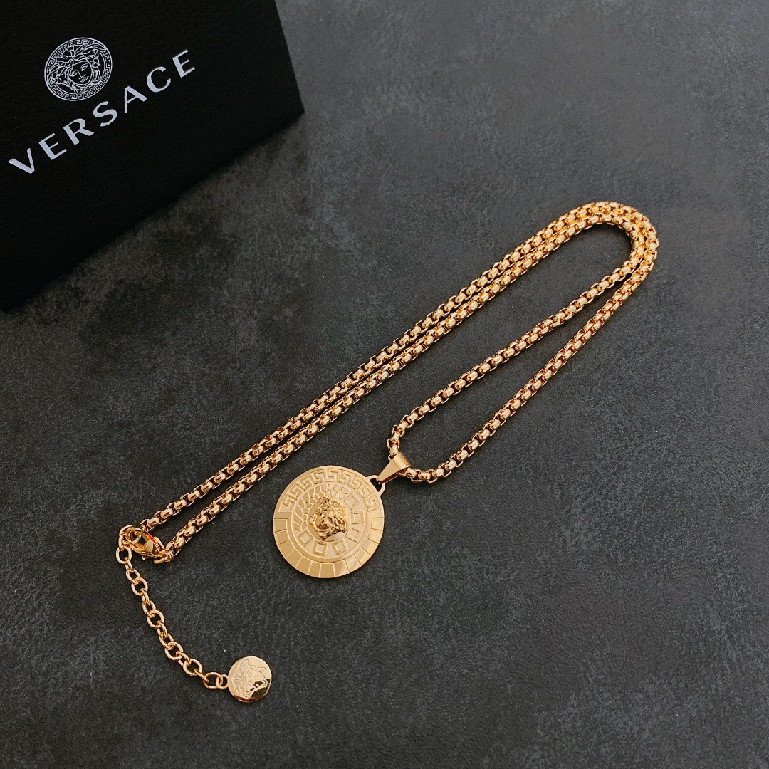 Online Store
 Versace Jewelry Necklaces & Pendants Spring/Summer Collection