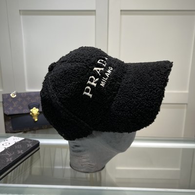 Prada Hats Baseball Cap Bucket Hat China Sale Fall/Winter Collection
