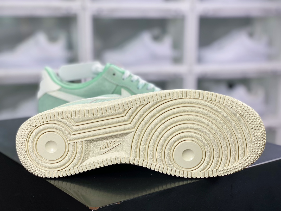 200  Air Force 1′07 Low”Enamel Green”空军一号经典低帮百搭休闲运动板鞋DD9801-300