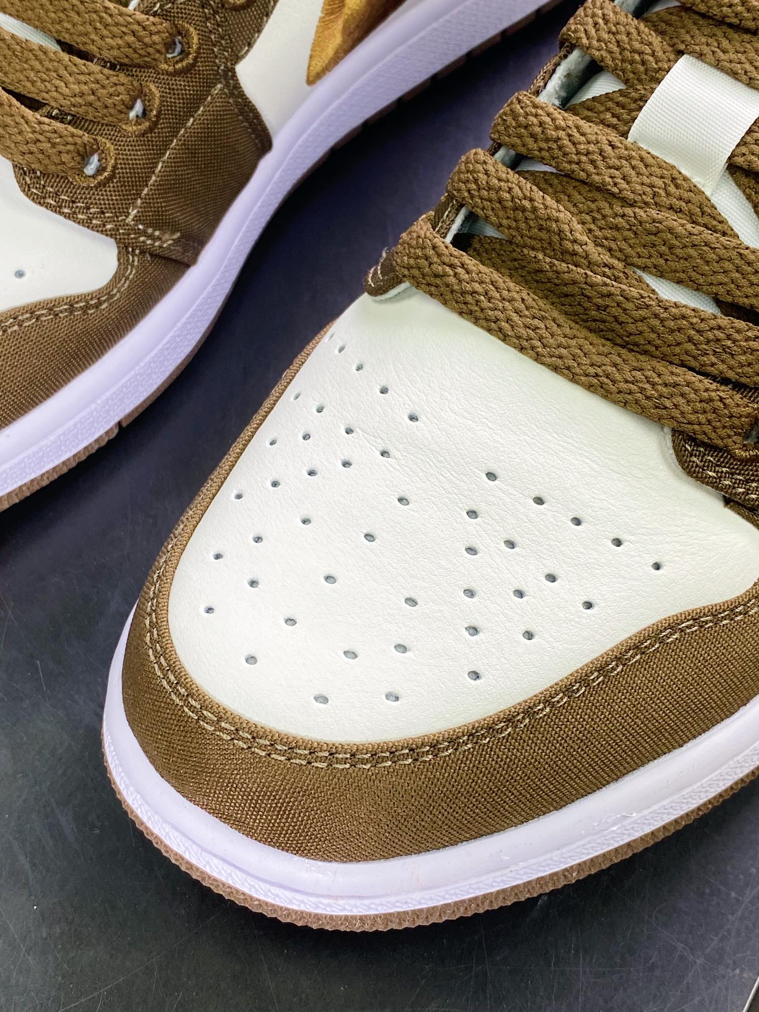 200 Air Jordan 1 Low” Aluminum”AJ1乔丹一代低帮经典复古文化休闲运动篮球鞋“白咖啡”DV0426-301
