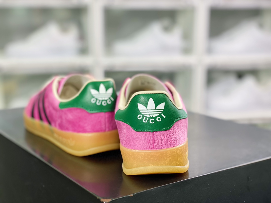 Originals Gazelle ”Esquisite Gucci” Antelope series low-top retro all-match casual sports shoes ”velvet pink green black” 707864 9STU0 5960