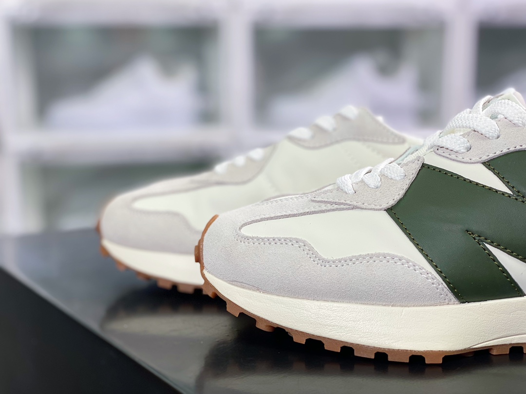 MS327 Series Retro Casual Sports Jogging Shoes ”Matcha Green White Deep Rubber Sole” MS327WE