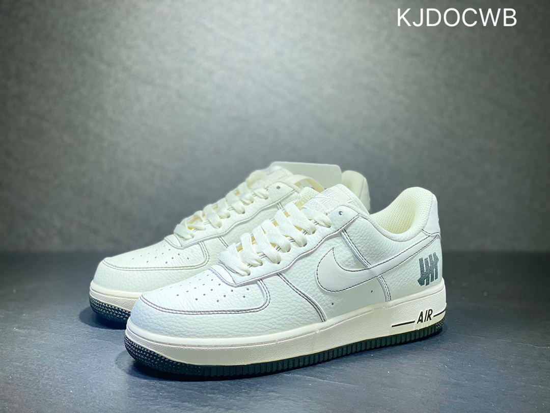 200 Nike Air Force 1 空军一号  DJ9942-828