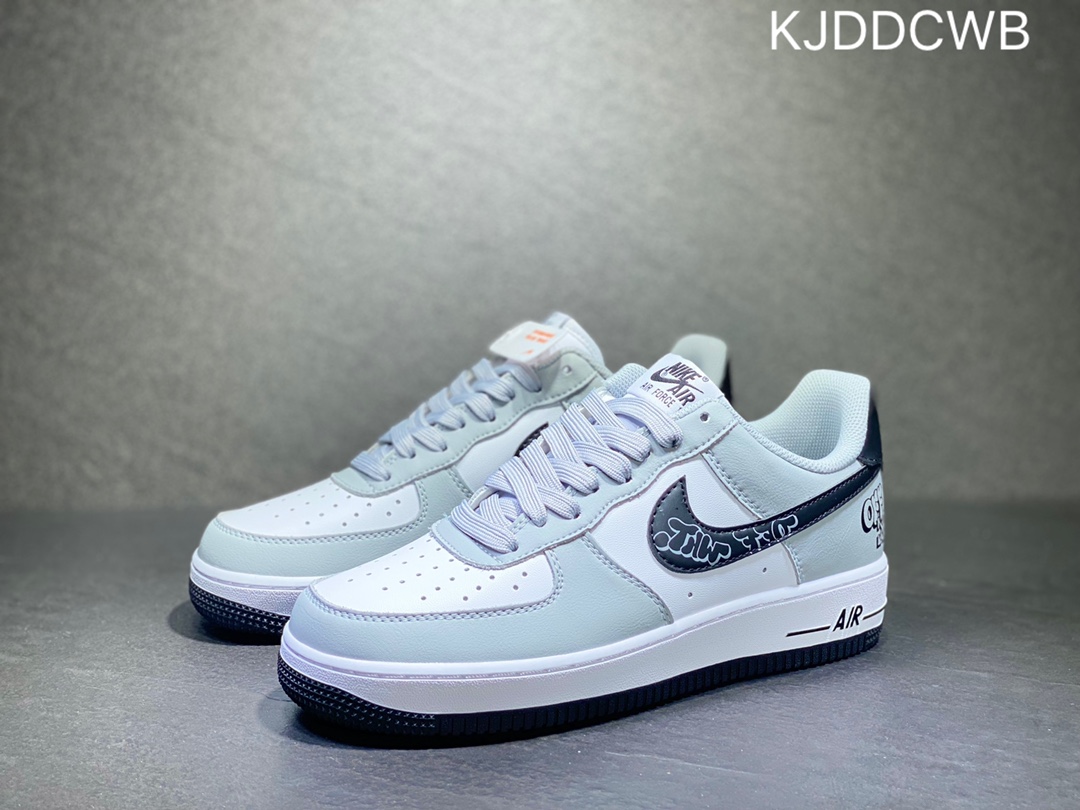 Nike Air Force 1  AA0011-105