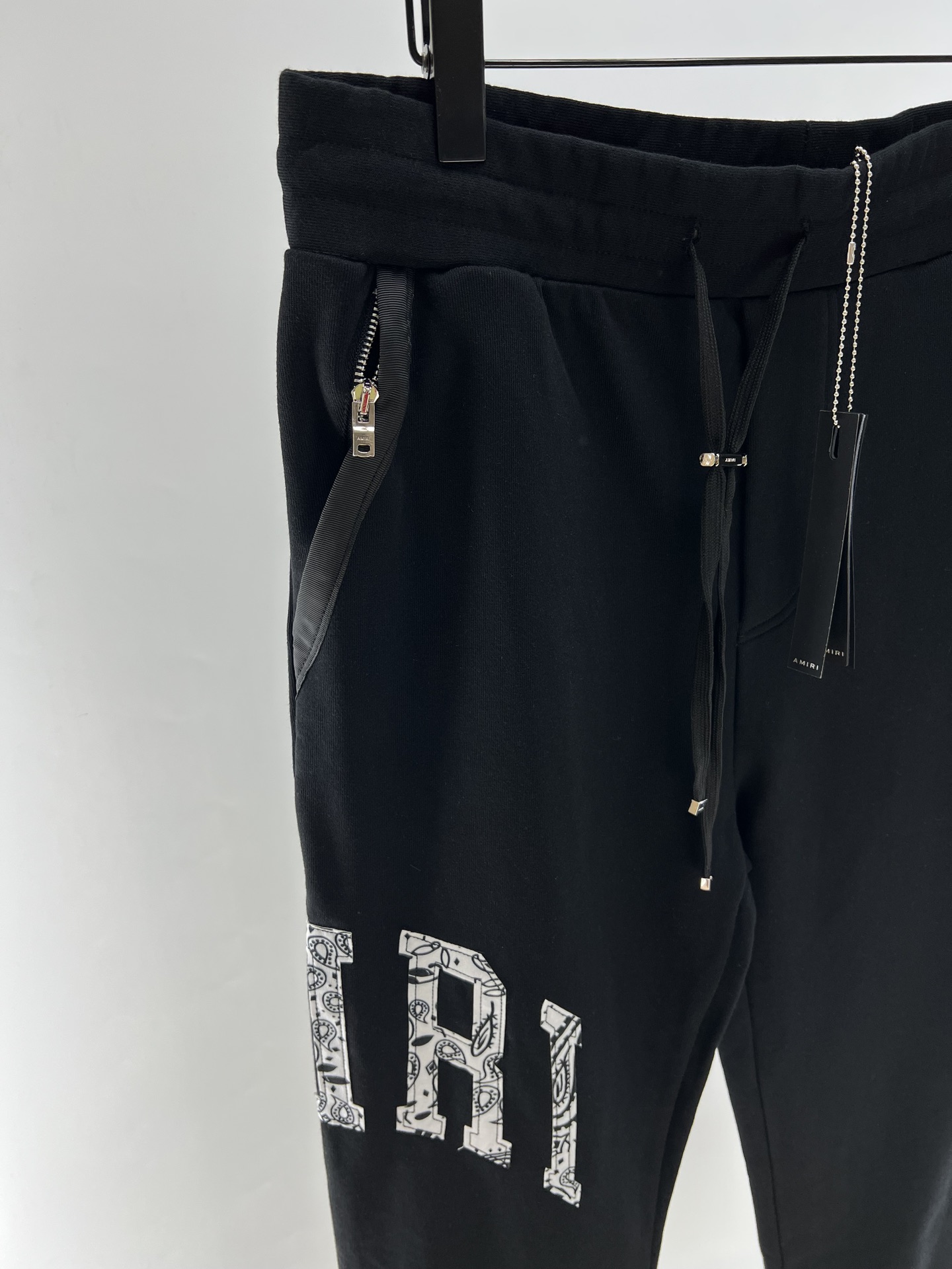 Amiri Men's Black Sweatpants with Drawstring and Printed Logo, sizes S-XL 7 i1662097393 309 6