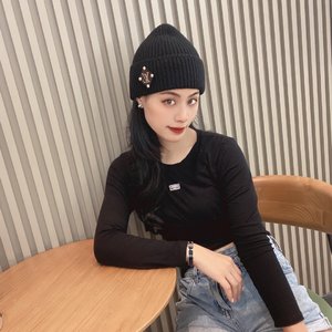 What is top quality replica Louis Vuitton Hats Knitted Hat Knitting Wool Fall/Winter Collection Fashion