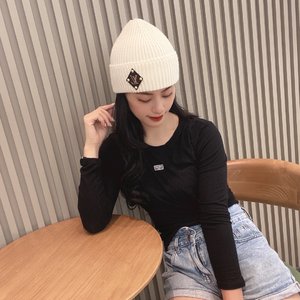 Louis Vuitton Hats Knitted Hat Knitting Wool Fall/Winter Collection Fashion