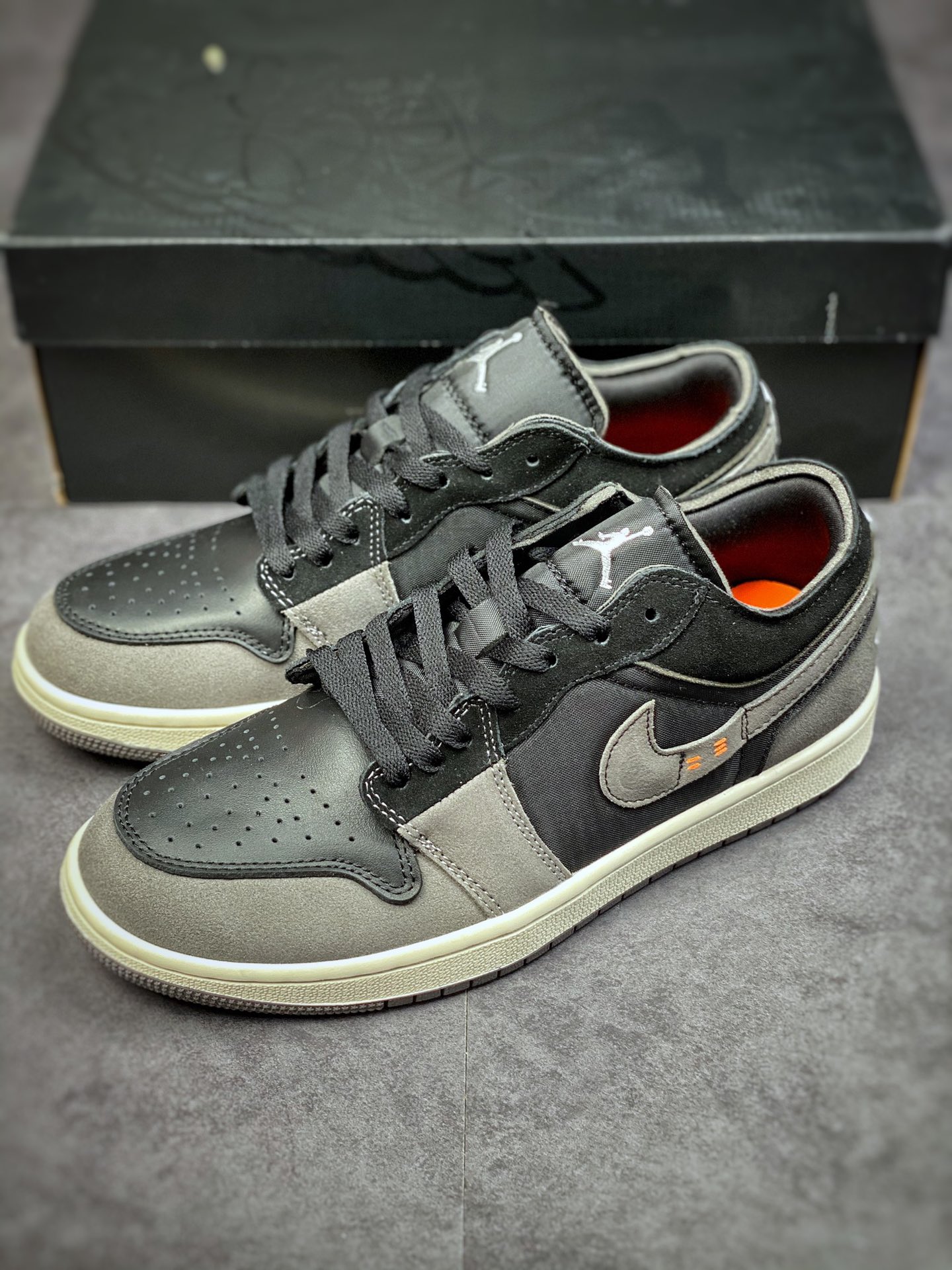 200 Air Jordan 1 Low 黑灰拼接 乔1休闲板鞋 DN1635-001