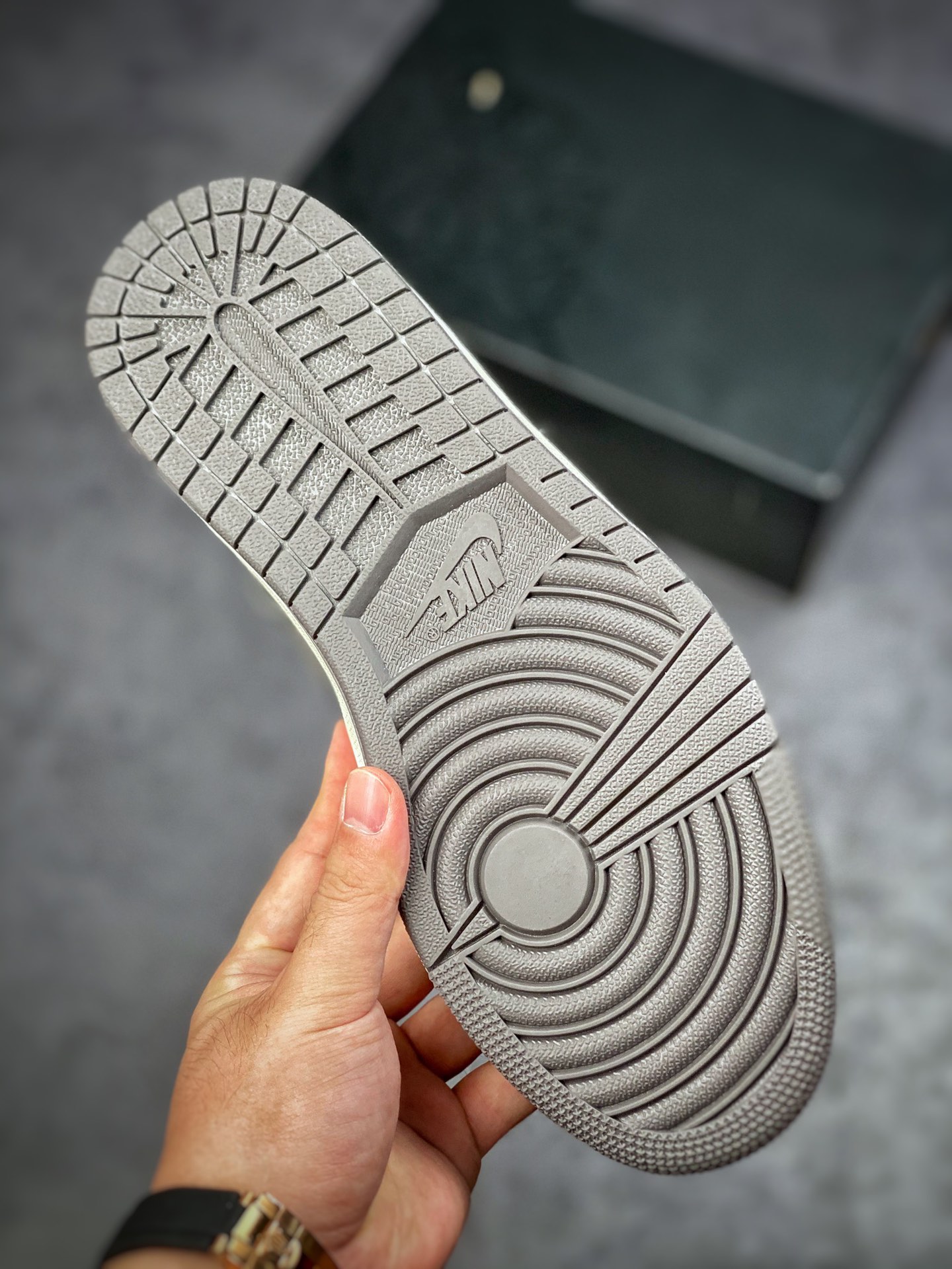200 Air Jordan 1 Low 黑灰拼接 乔1休闲板鞋 DN1635-001