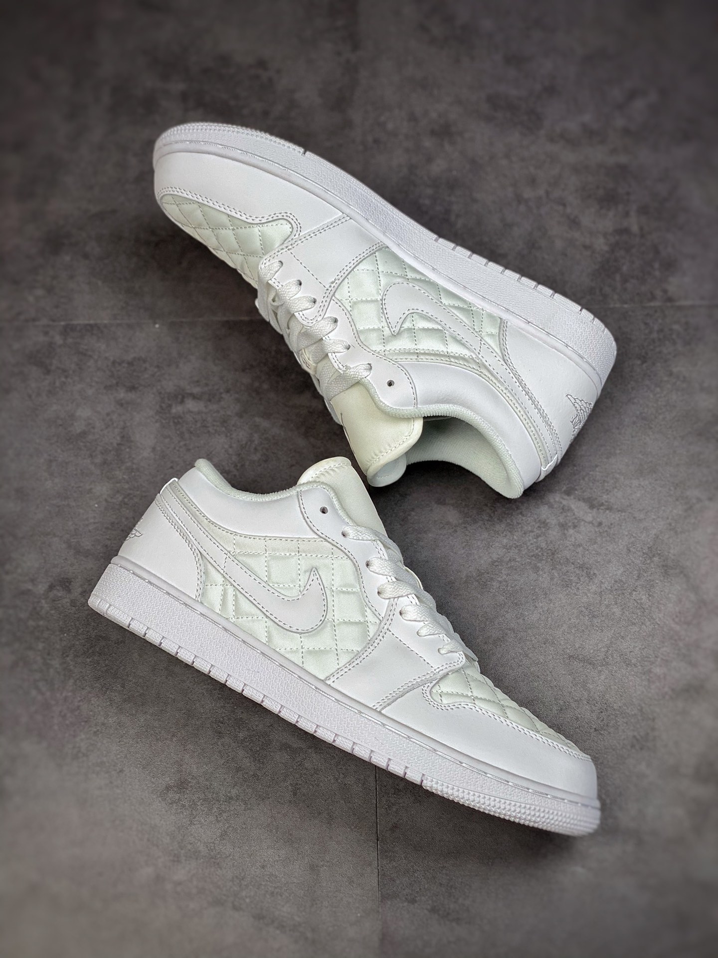200 Air Jordan 1 Low 纯白菱格纹 乔1休闲板鞋 DB6480-100
