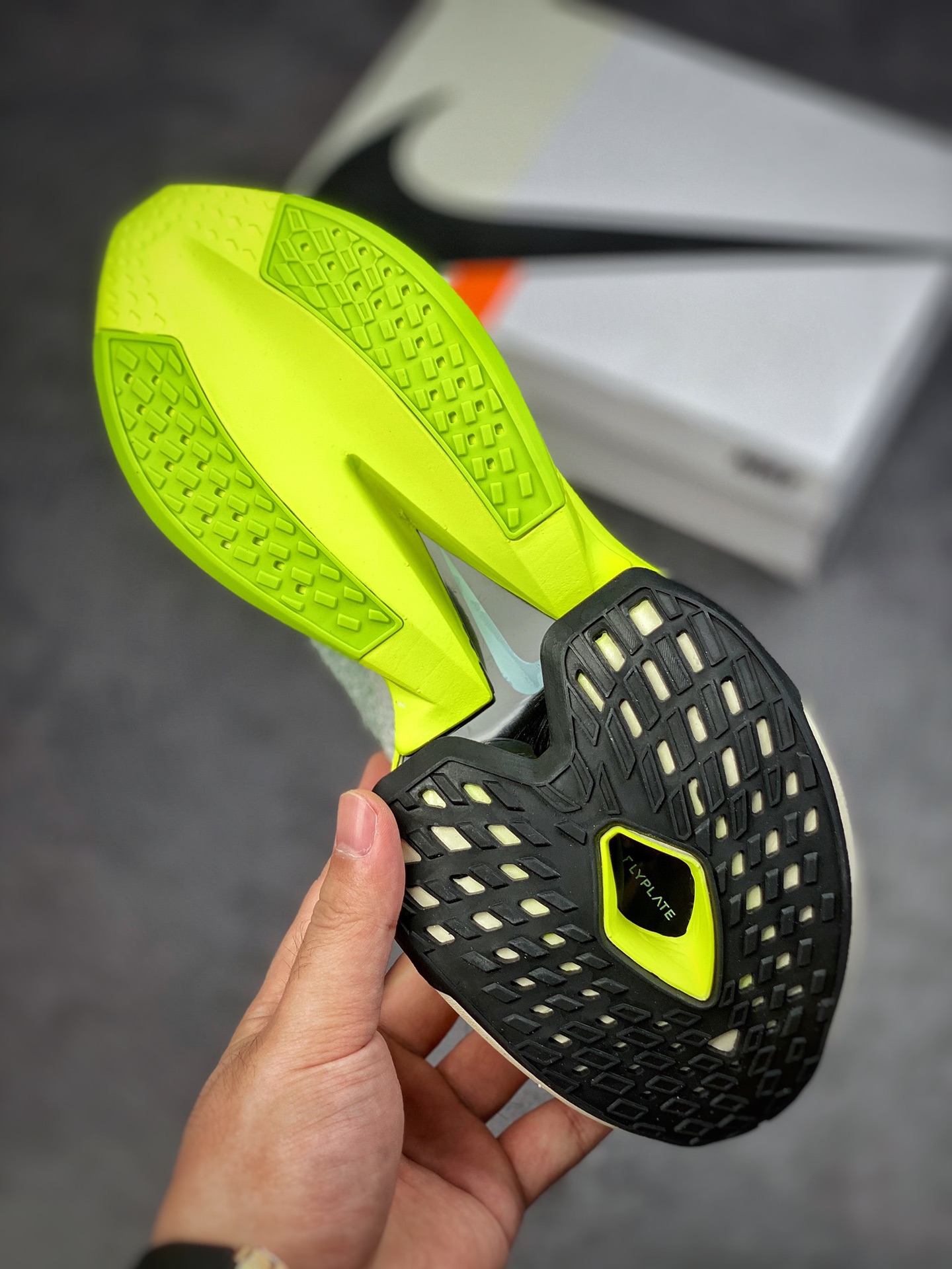 320 Nike Air Zoom Alphafly NEXT% 2 Proto 马拉松3.0高性能跑鞋/白绿 薄荷绿DV9422-300