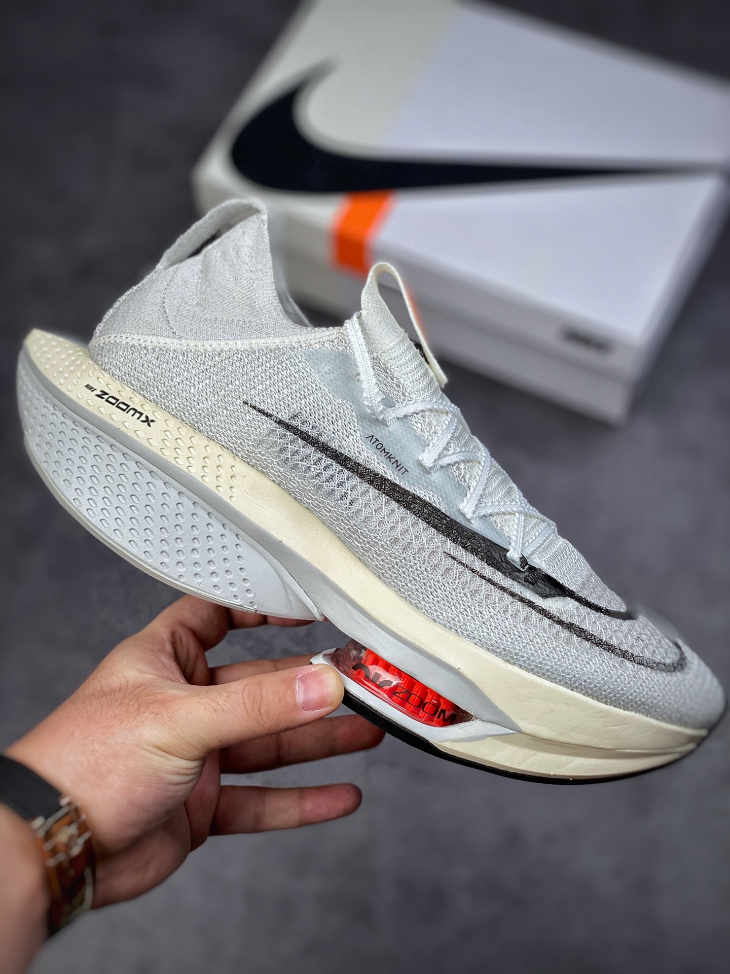 320 Nike Air Zoom Alphafly NEXT% 2 Proto 马拉松3.0高性能跑鞋/白黑 DJ6206-100