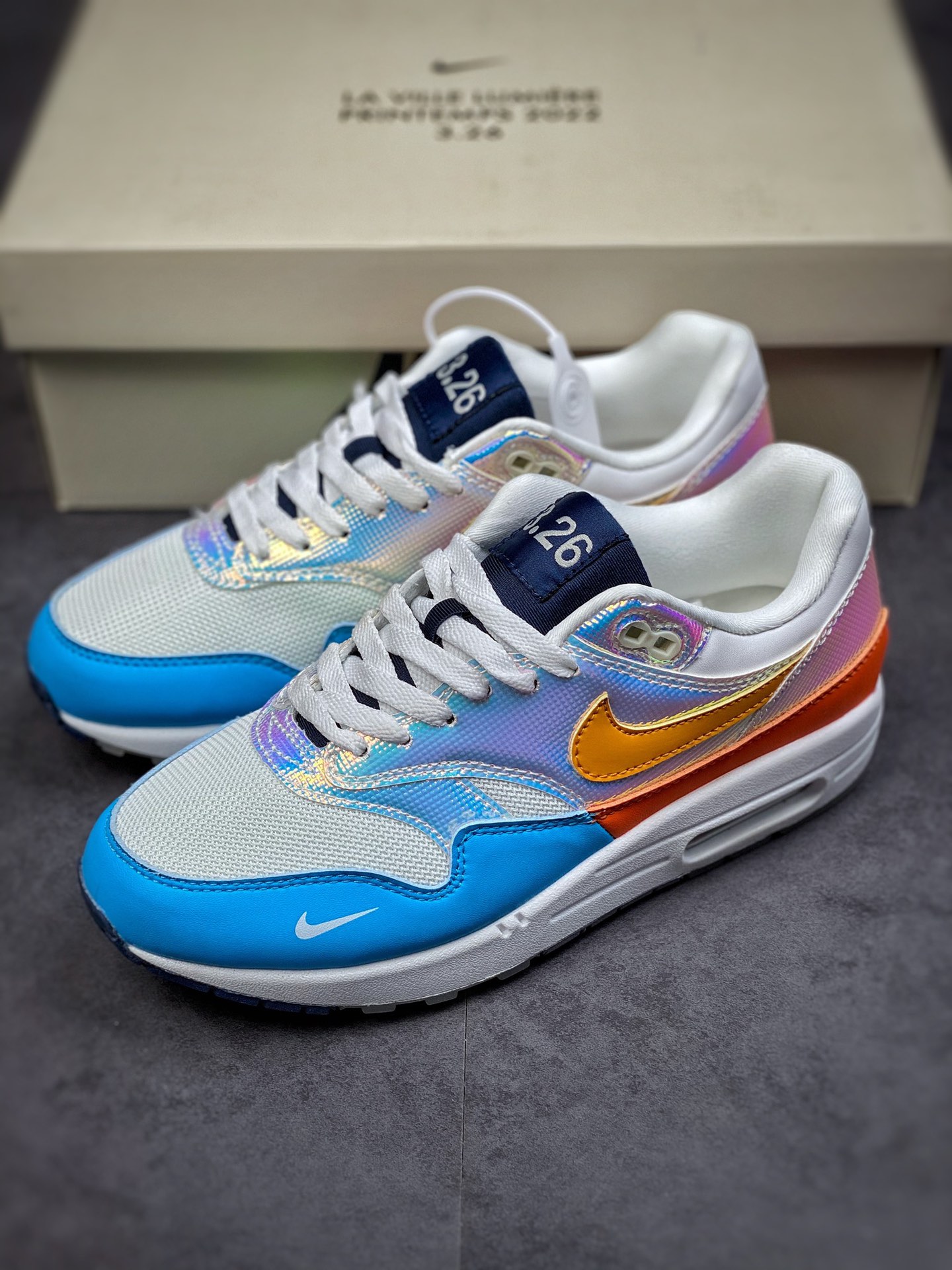 Nike Air Max 1 AMD Rainbow Gradient Retro Casual Running Shoes DQ9326-200