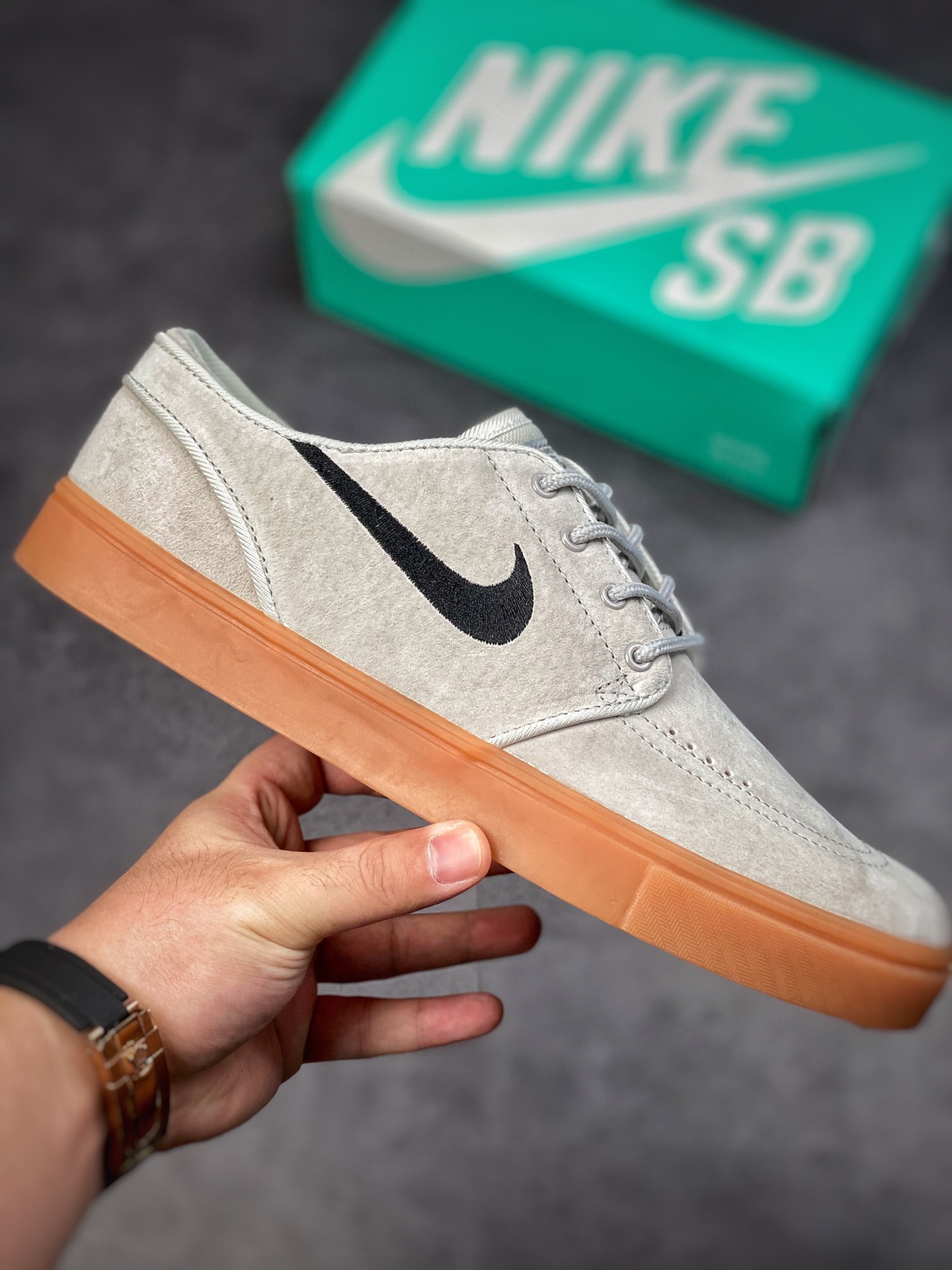 170 Nike SB Portmore II Solar CNVS 633014-006