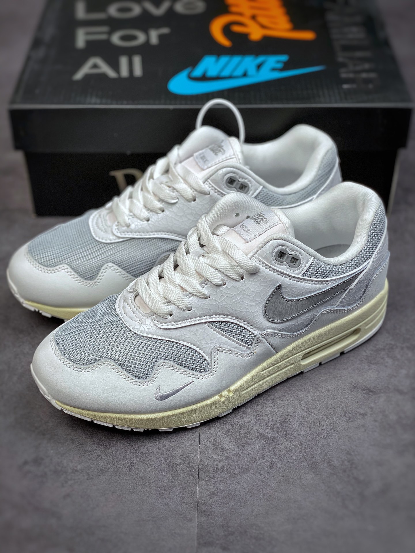 170 Nike Air Max 1 LV8 87小气垫 复古休闲跑步鞋 DQ0299-100