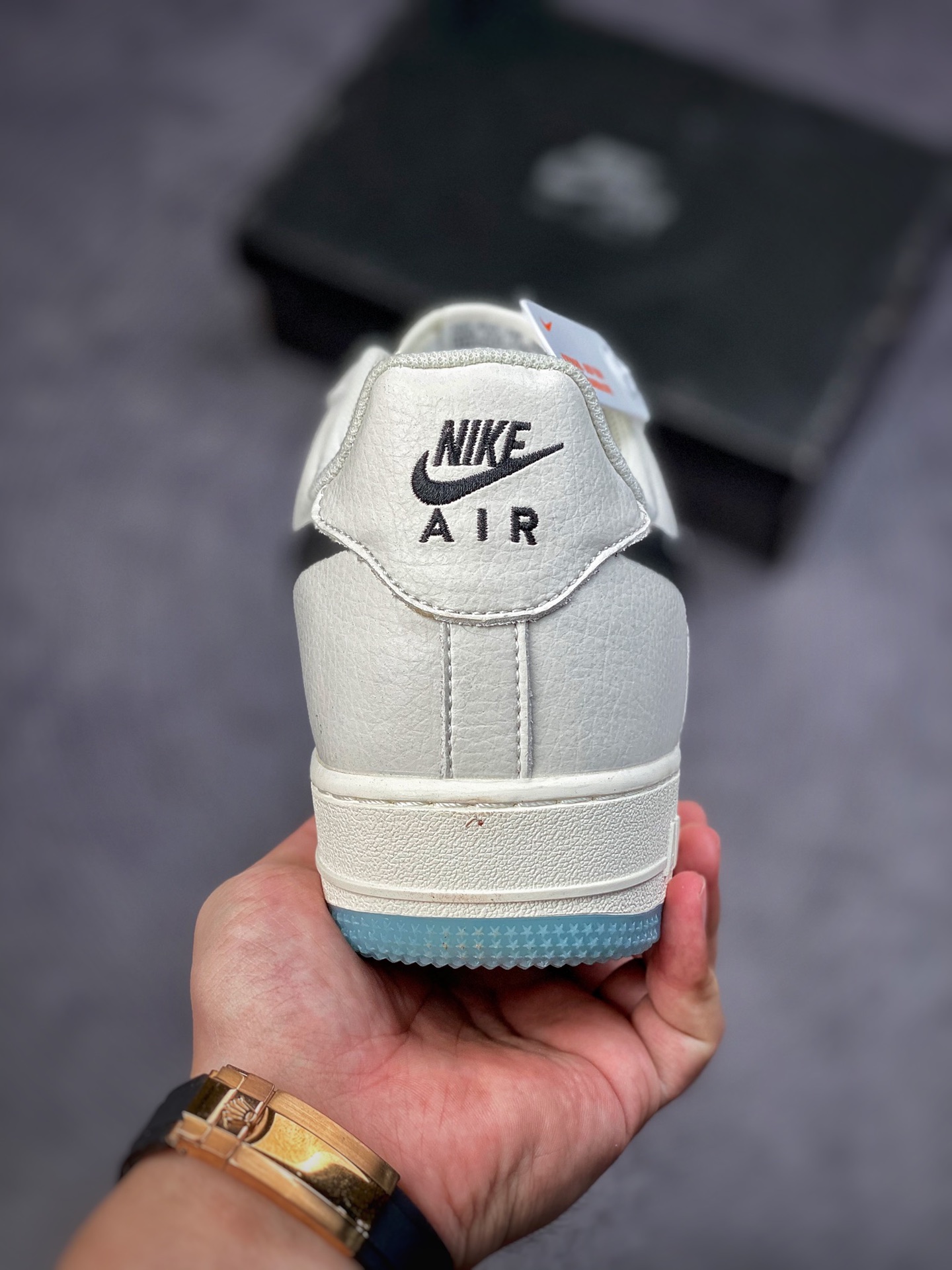 200 Nike Air Force 1 Low 07 米黑蓝 CU6603-113