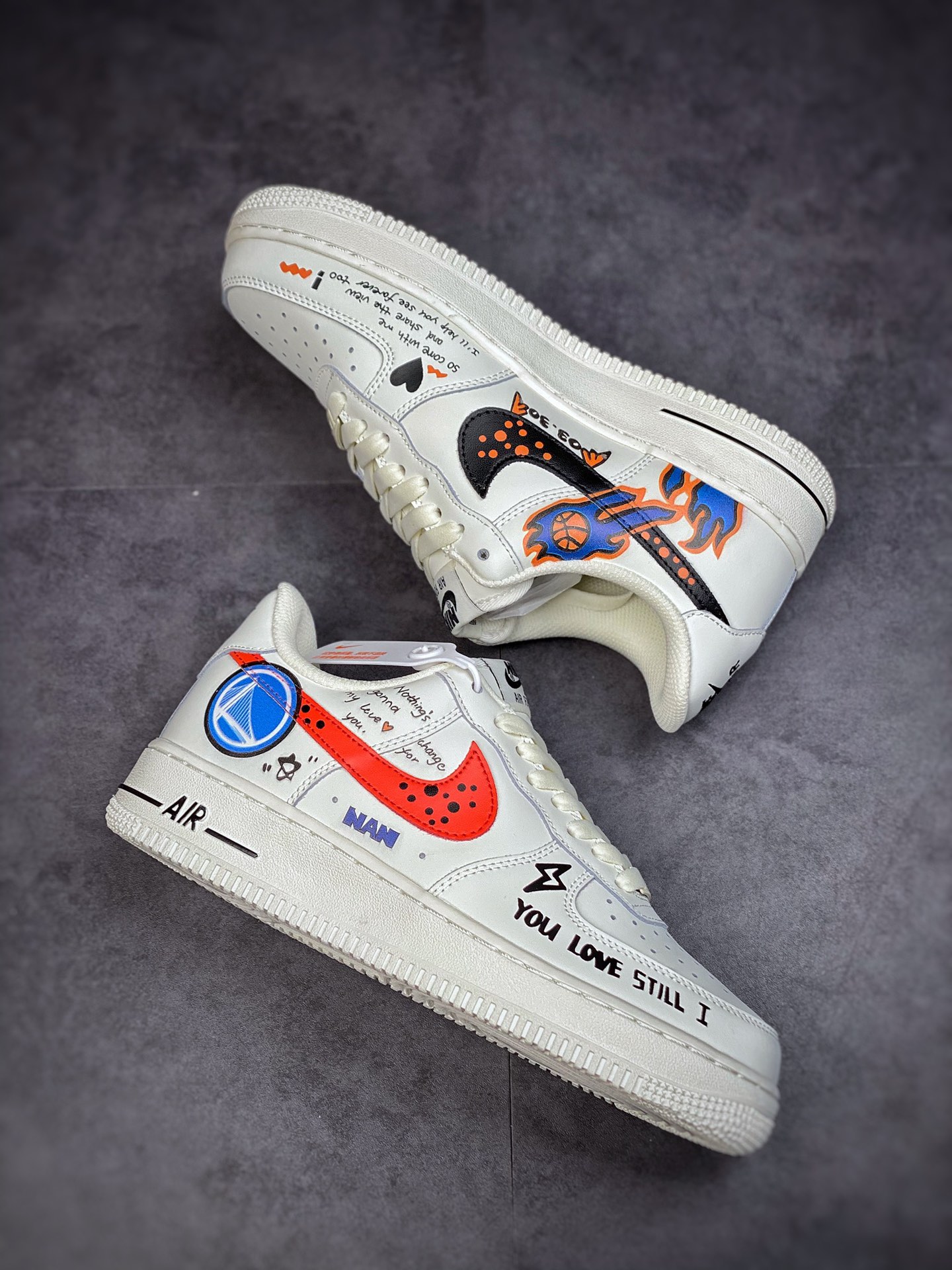 260 Nike Air Force 1 Low 07 二次元涂鸦 CW2288-226
