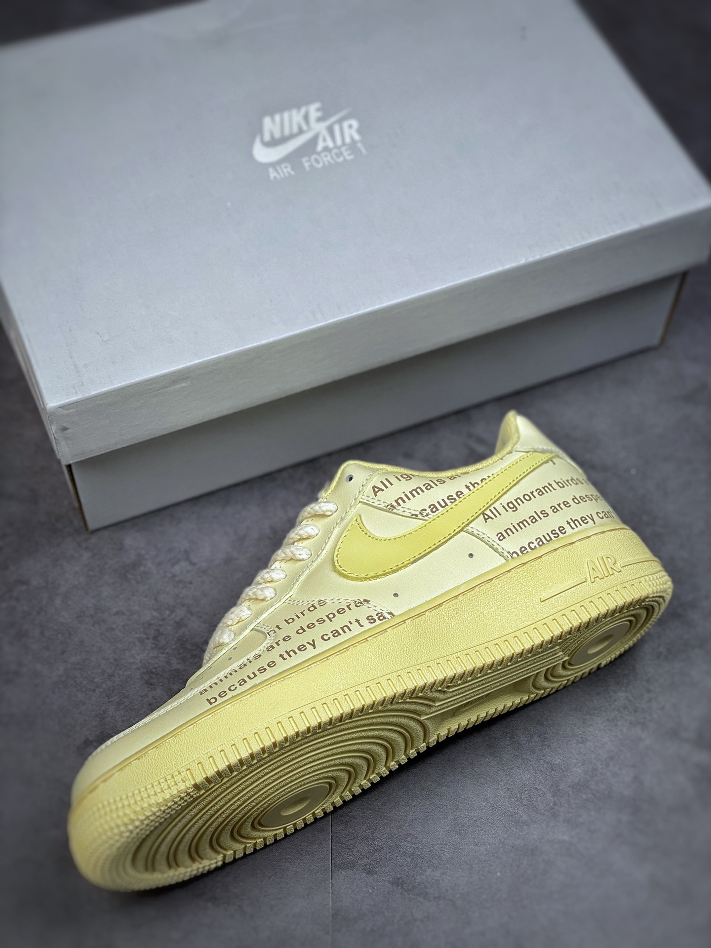 220 Nike Air Force 1 Low 07 奶黄字母 CW2288-111