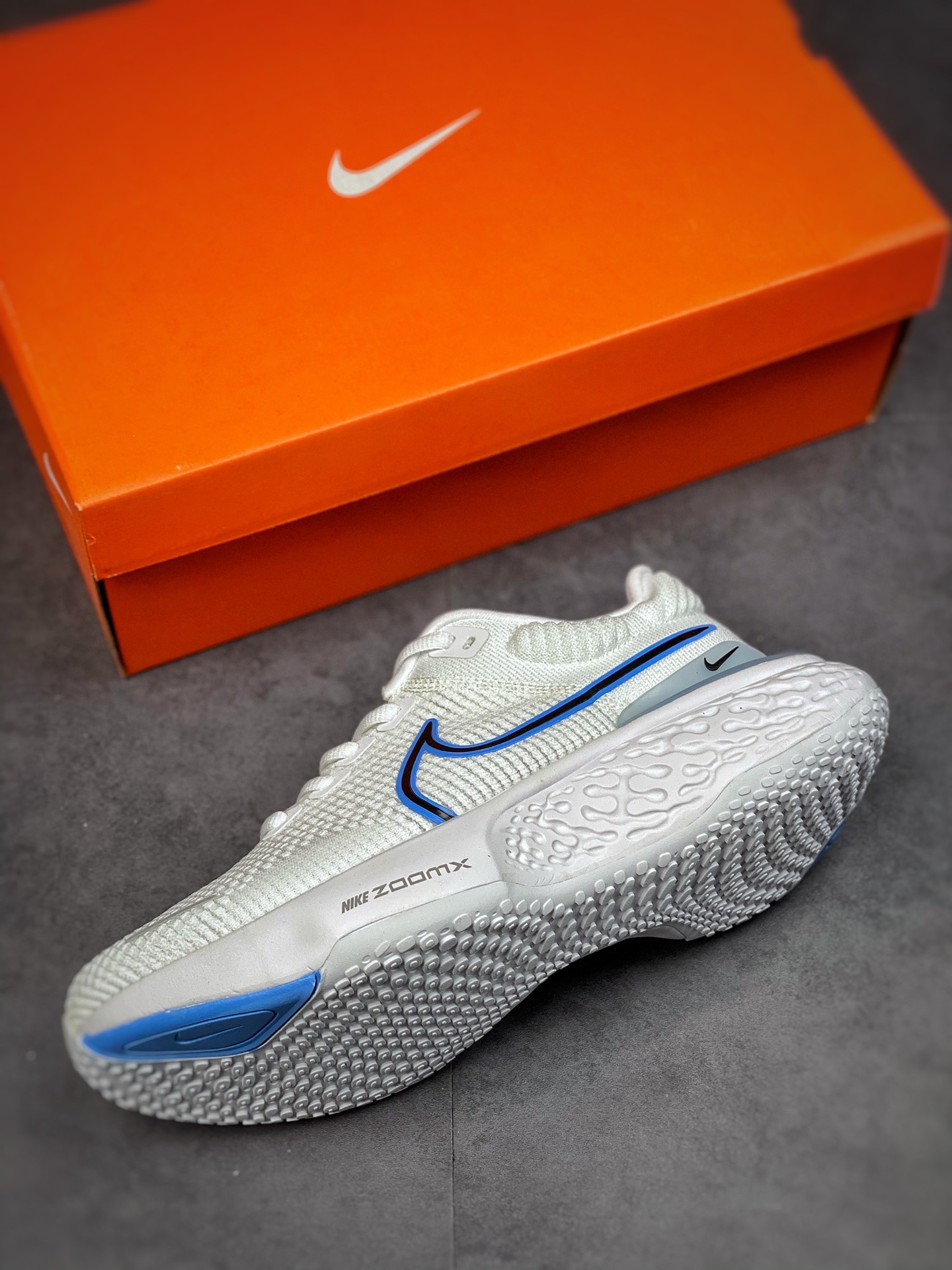 220 Nike ZoomX Invincible Run FK 2 官方同步上架 DH5425-100