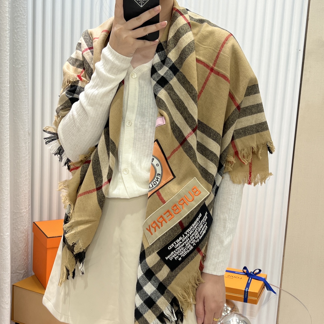 Burberry Scarf Wholesale Sale
 Printing Cashmere