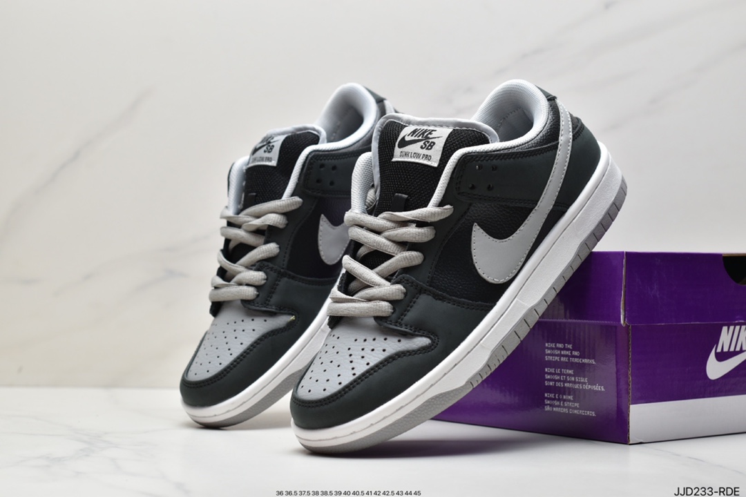 130 耐克 Nike SB Zoom Dunk Low 板鞋 系列