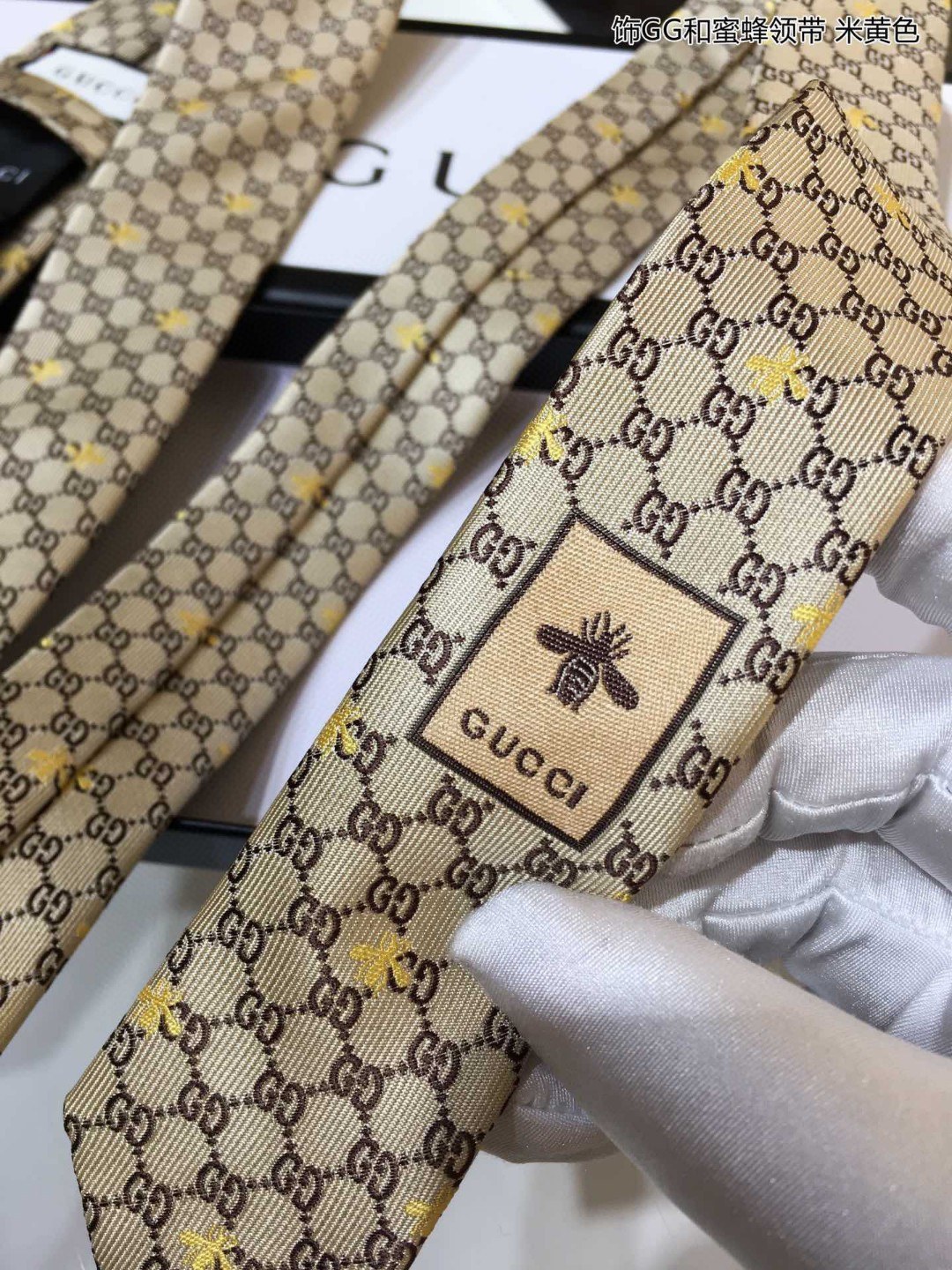 GUCCI古驰100%顶级提花真丝饰GG和蜜蜂领带