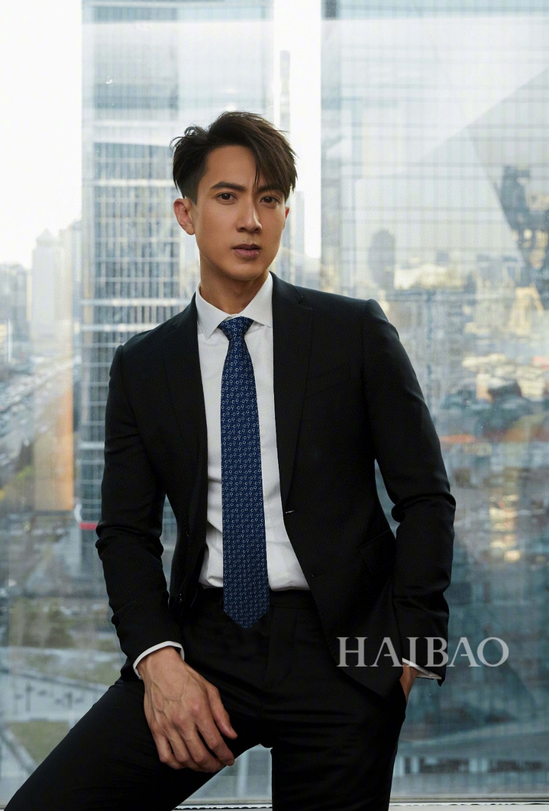 Hermes爱马仕100%顶级斜纹真丝+羊毛内里三色马衔领带