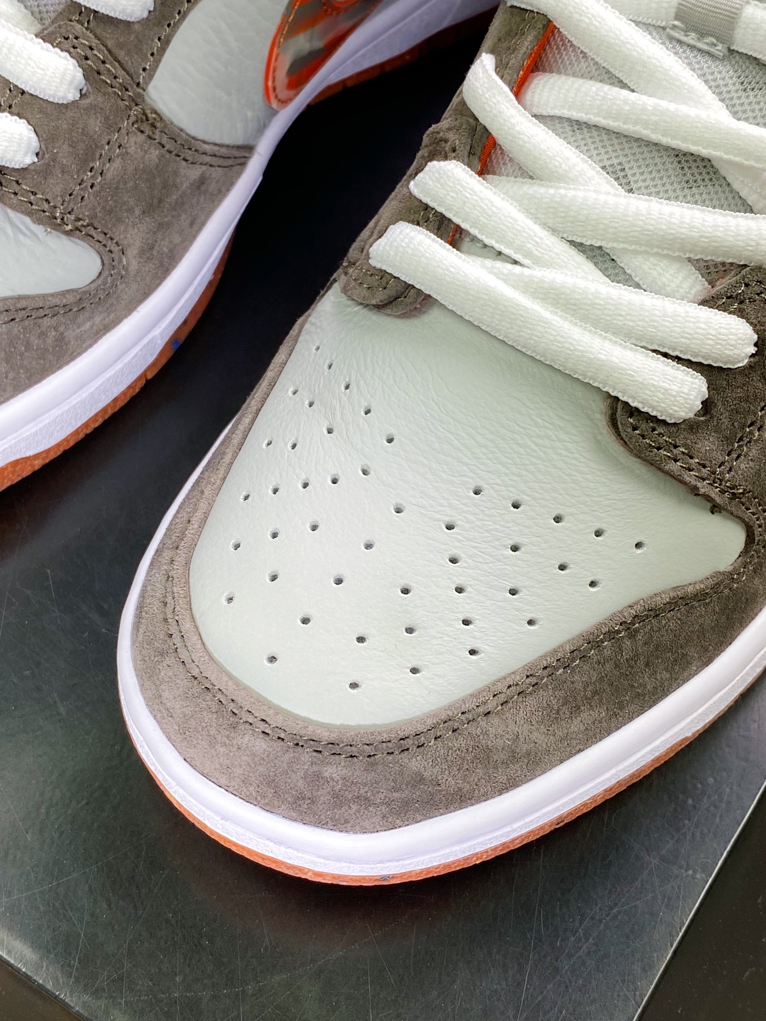 360 Crushed D.C x SB Dunk Low”Crushed D.C”扣篮系列低帮休闲运动滑板板鞋“摩卡灰橙大理石”DH7782-001