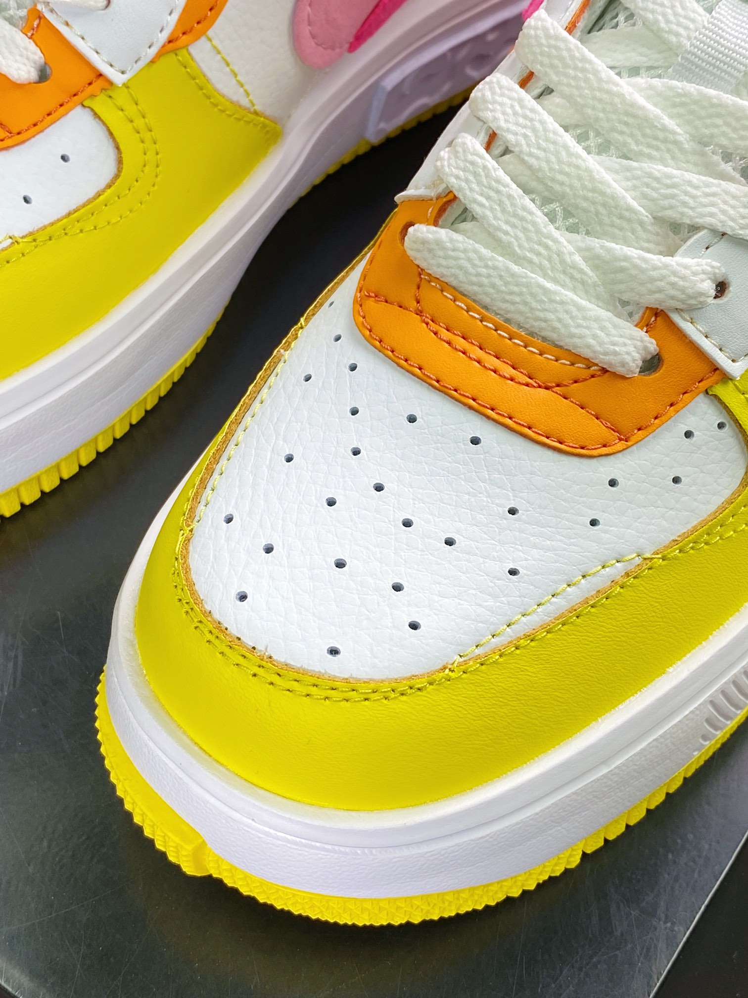 220  Wmns Air Force 1 Fontanka”White/Yellow/Pink”空军一号错位解构系列低帮轻量百搭休闲运动板鞋DX2675-100