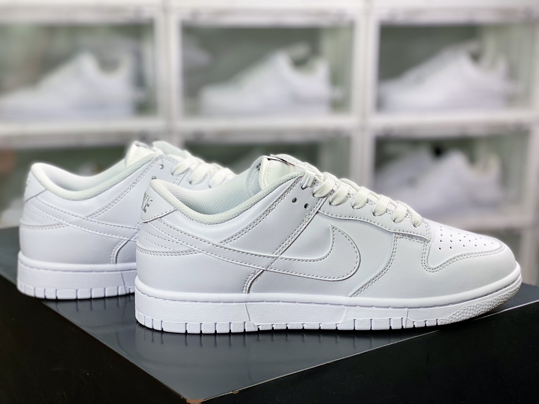 220  WMNS SB Dunk Low”UV White/Blue And White Porcelain”扣篮系列低帮休闲运动滑板板鞋“皮革纯白”DD1503-109
