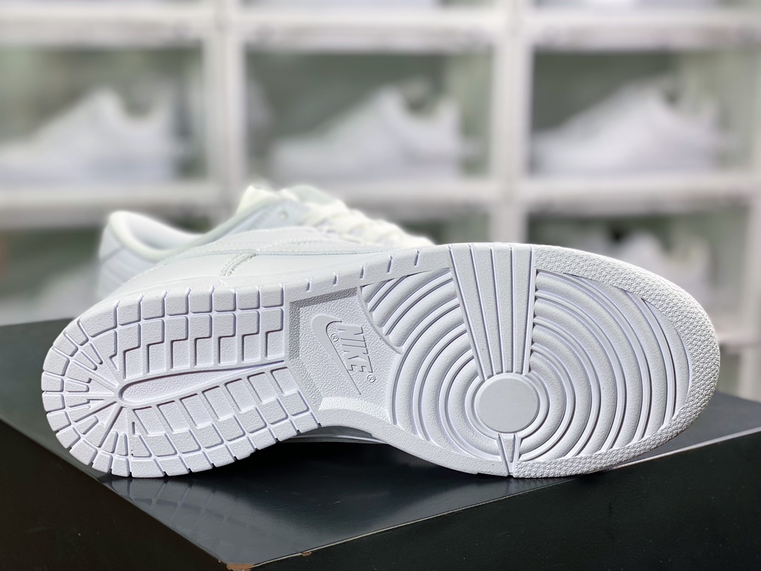 220  WMNS SB Dunk Low”UV White/Blue And White Porcelain”扣篮系列低帮休闲运动滑板板鞋“皮革纯白”DD1503-109
