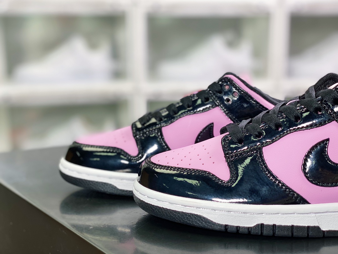 220 SB Dunk Low”White/Black”扣篮系列低帮休闲运动滑板板鞋“皮革黑紫”DJ9955-600
