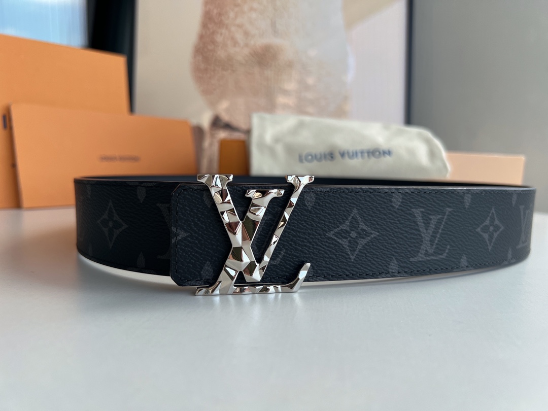 LV/路易威登   2022新款男士商务腰带4.0cm