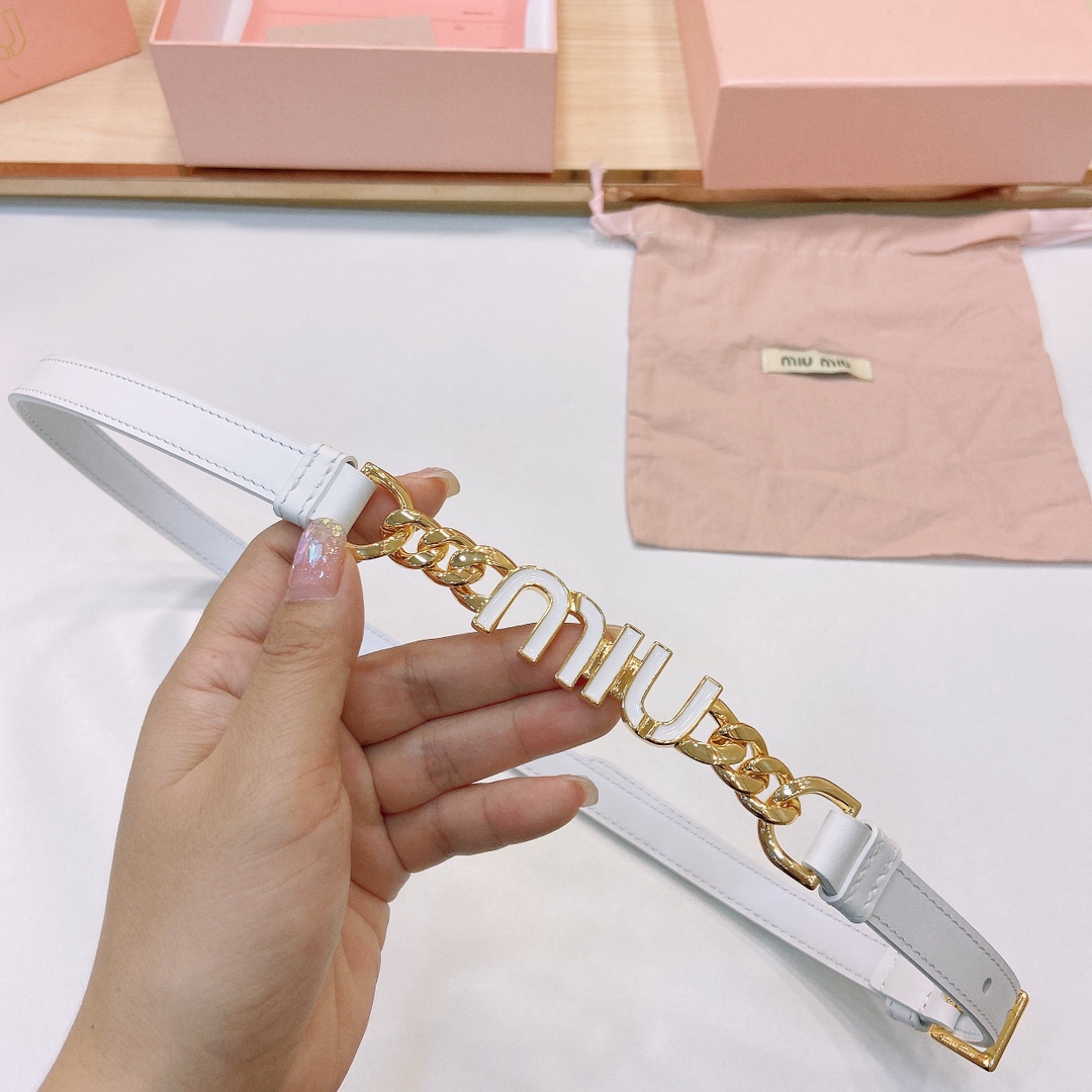 MiuMiuOversize涂珐琅金