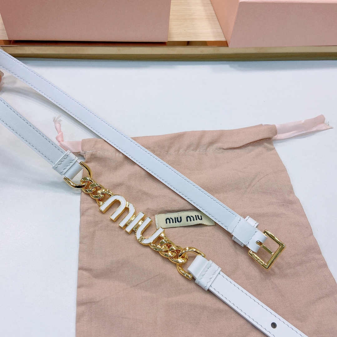 MiuMiuOversize涂珐琅金