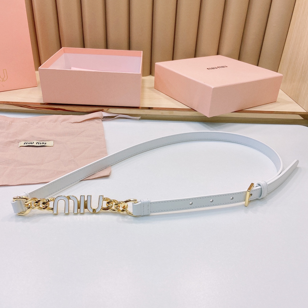 MiuMiuOversize涂珐琅金