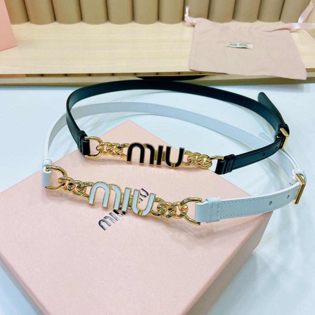 MiuMiuOversize涂珐琅金