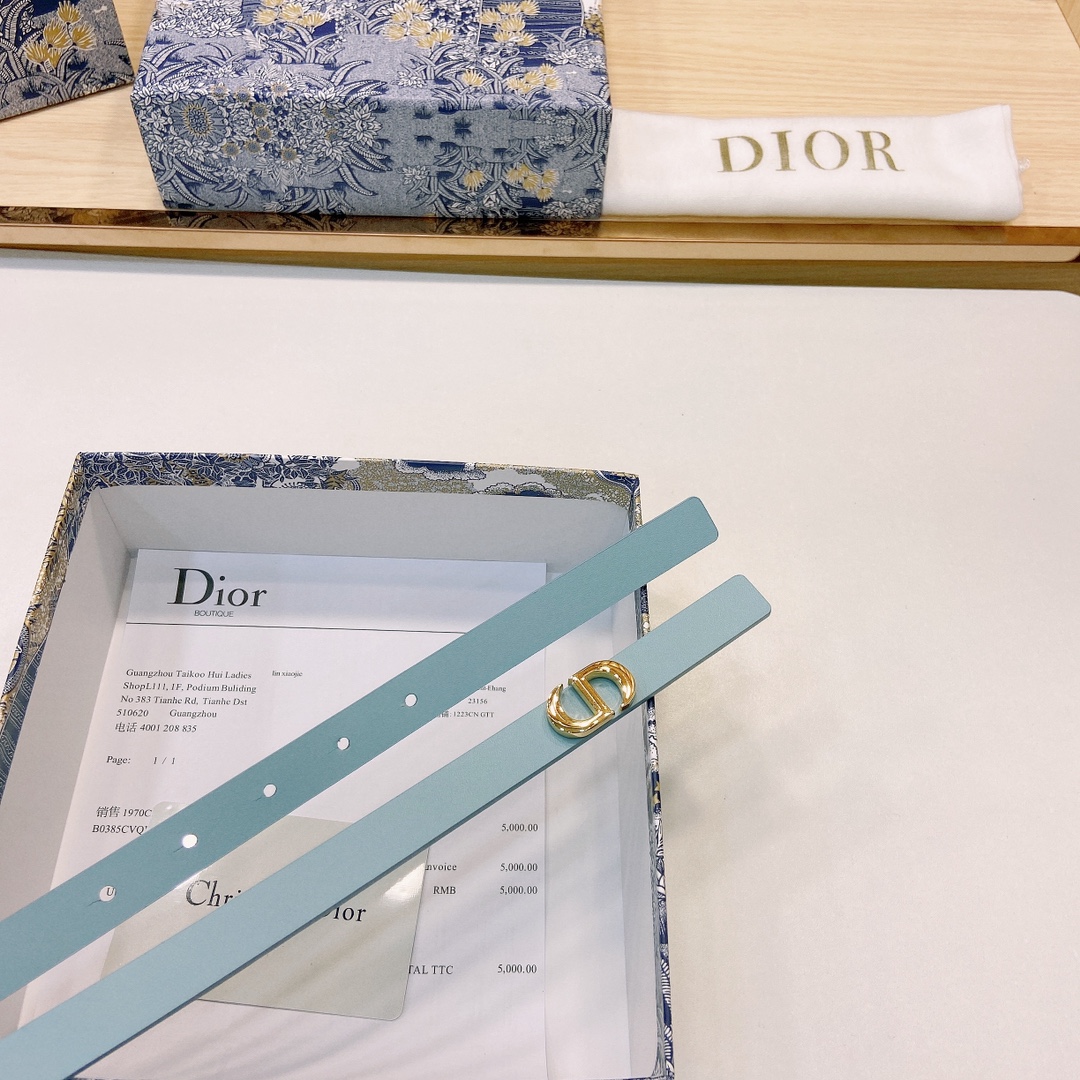 DIOR迪奥1.5Cm宽腰带以经典优